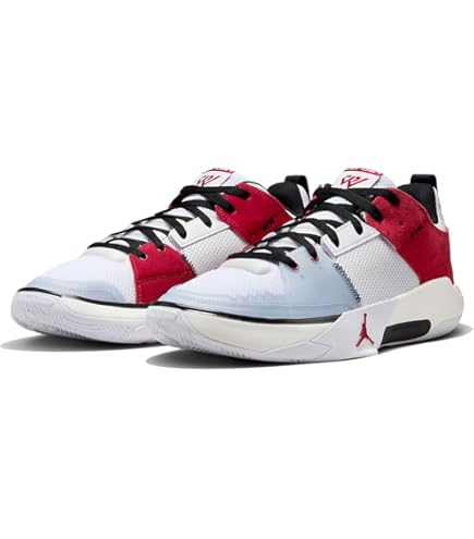 ナイキ エアジョーダン37　バスケットシューズ　29.5 Amazon.co.jp: NIKE ナイキ バスケットボールシューズ 26.0cm